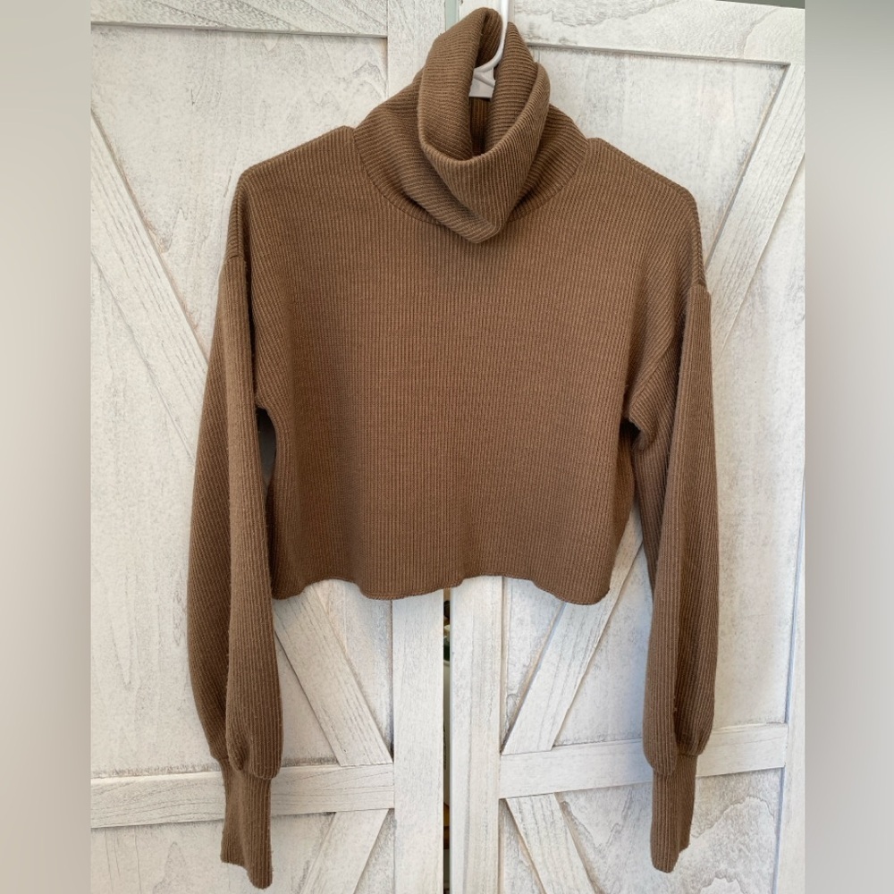 Princess Polly Cowl Neck Sweater Women’s Size 4 Brown Cropped